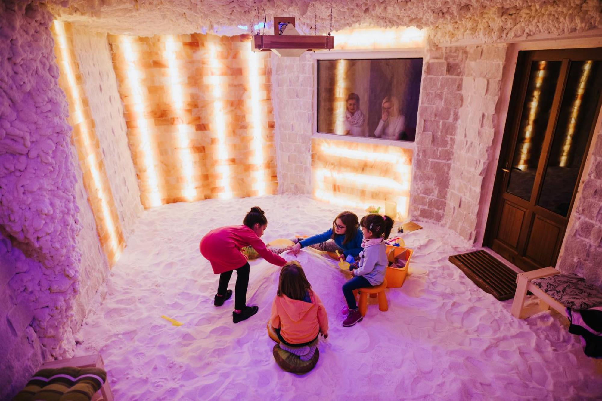 Lazar Pension & Restaurant Gheorgheni  Luaran gambar