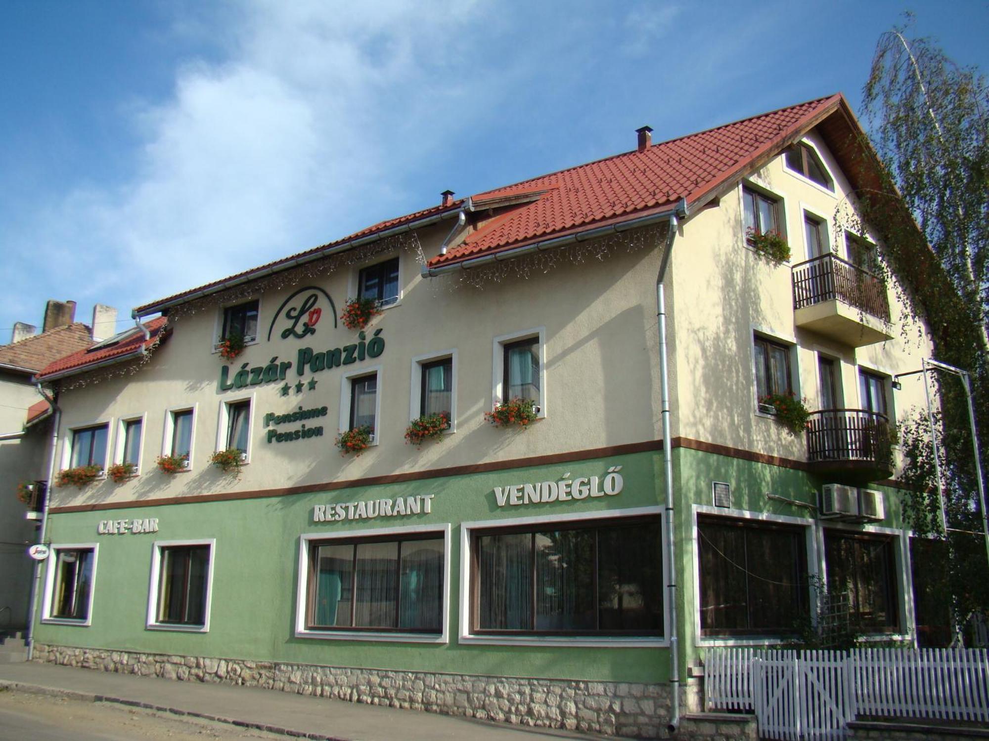 Lazar Pension & Restaurant Gheorgheni  Luaran gambar
